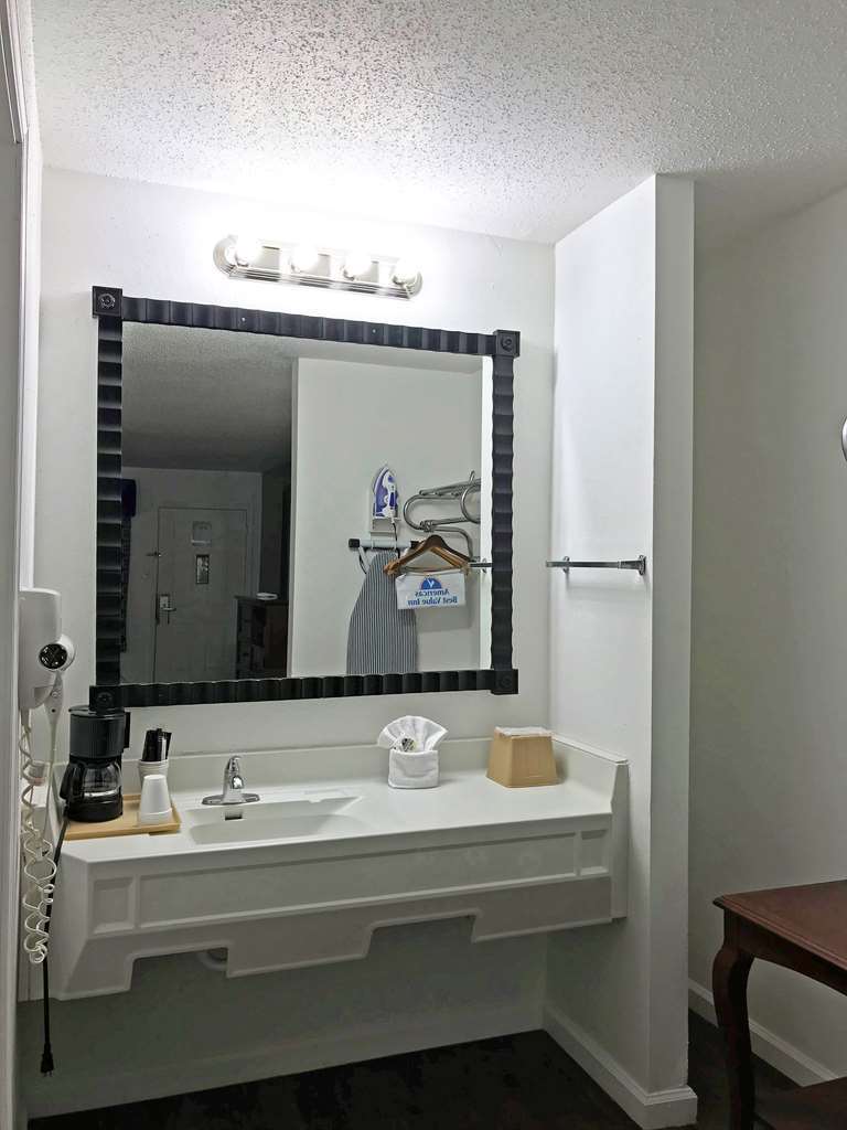 Americas Best Value Inn & Suites Russellville Habitación foto